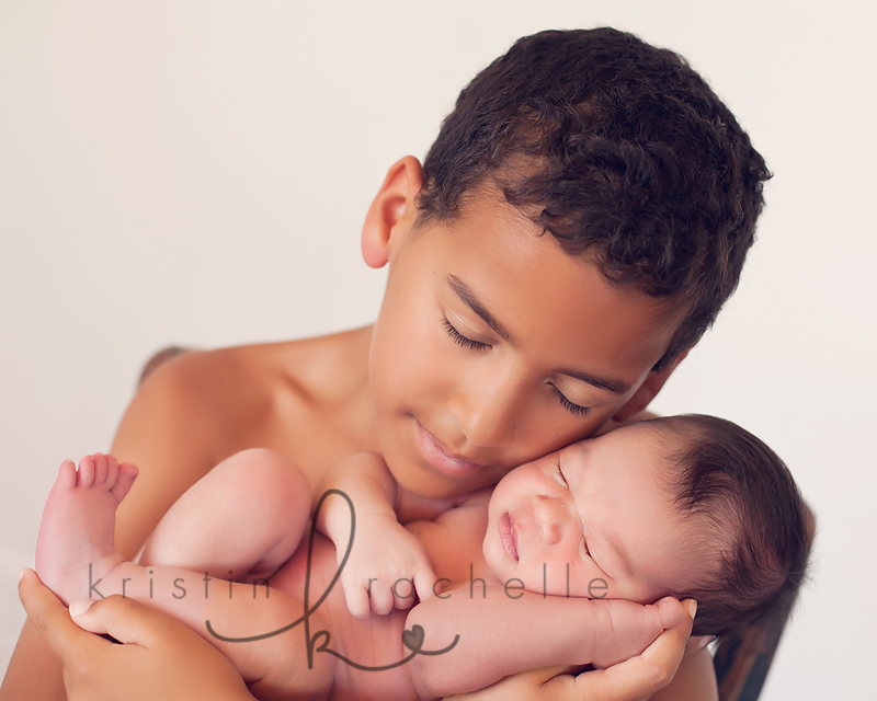 sibling newborn photographer