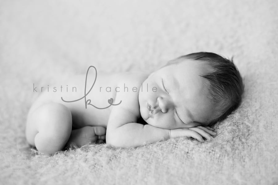 black-and-white-newborn-photographer