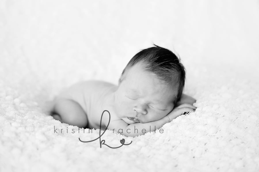 contemporary-newborn-photographer