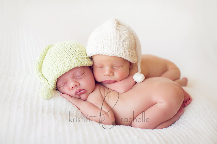 newborn-poses