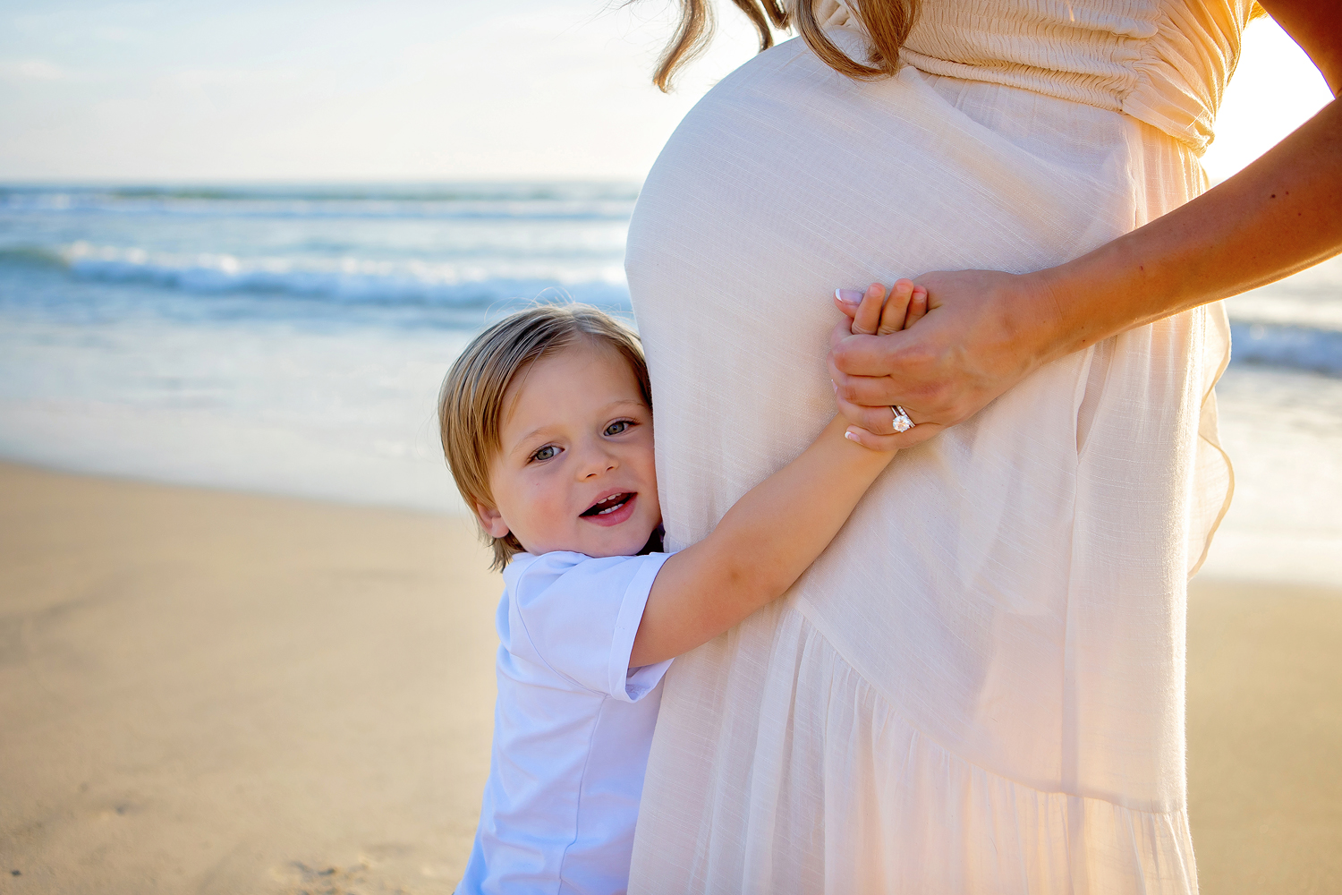 Maternity Photographers in San Diego